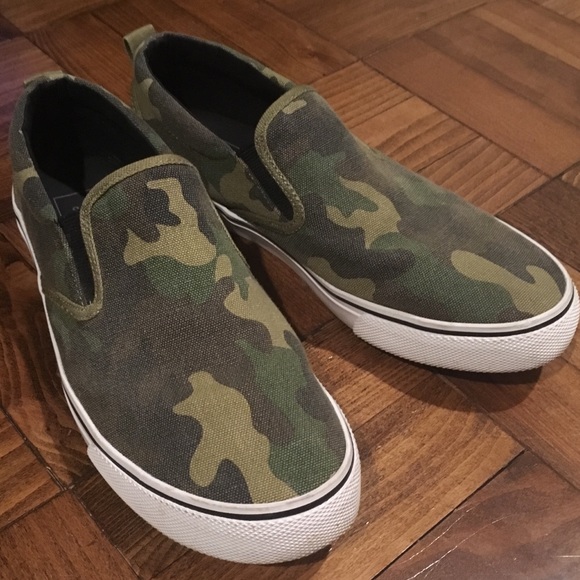 camp slip on vans